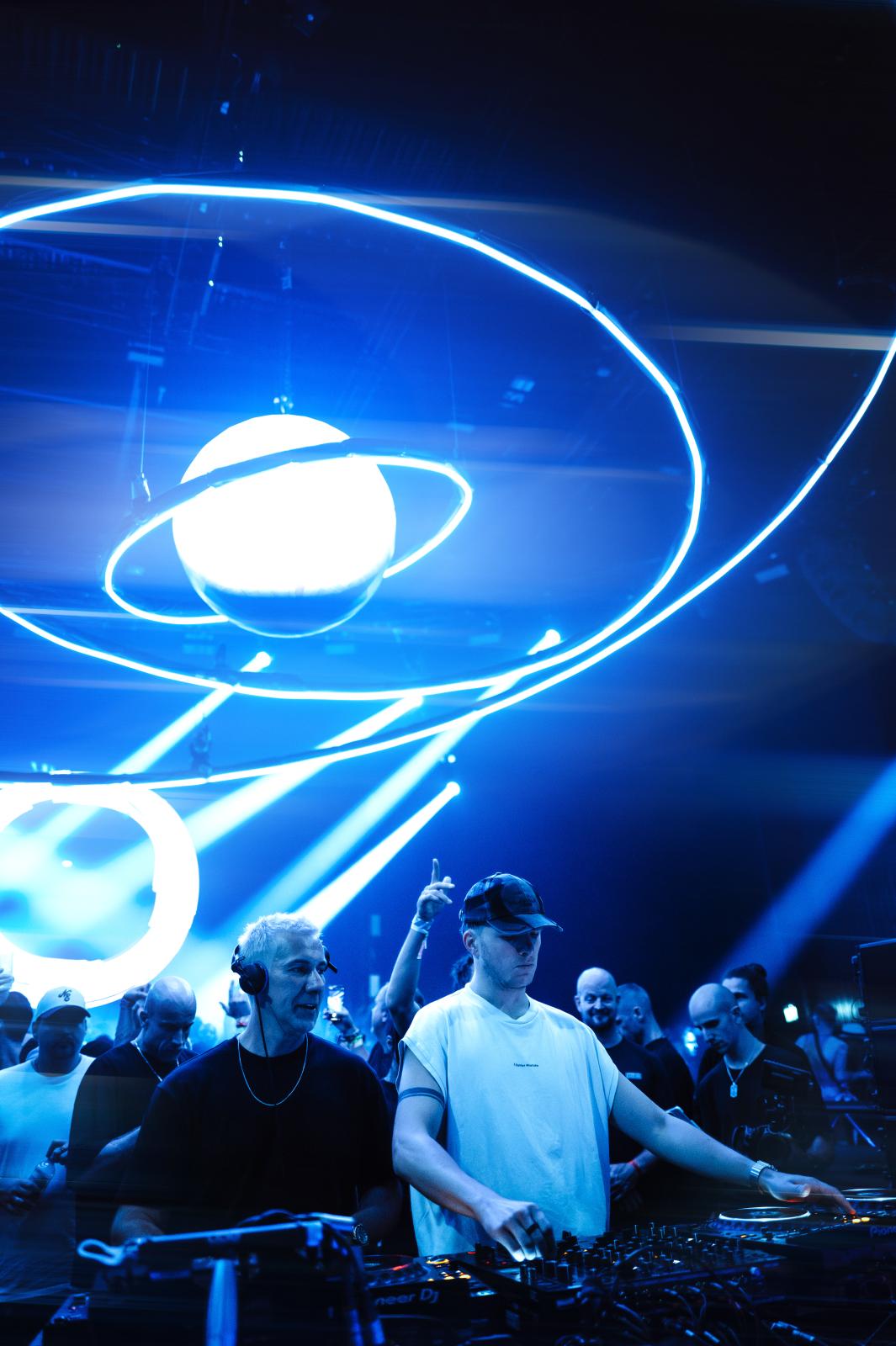 2025-08-09 InnerCircle - by Joe Pohl @joeisnotavailable -L1040840-2