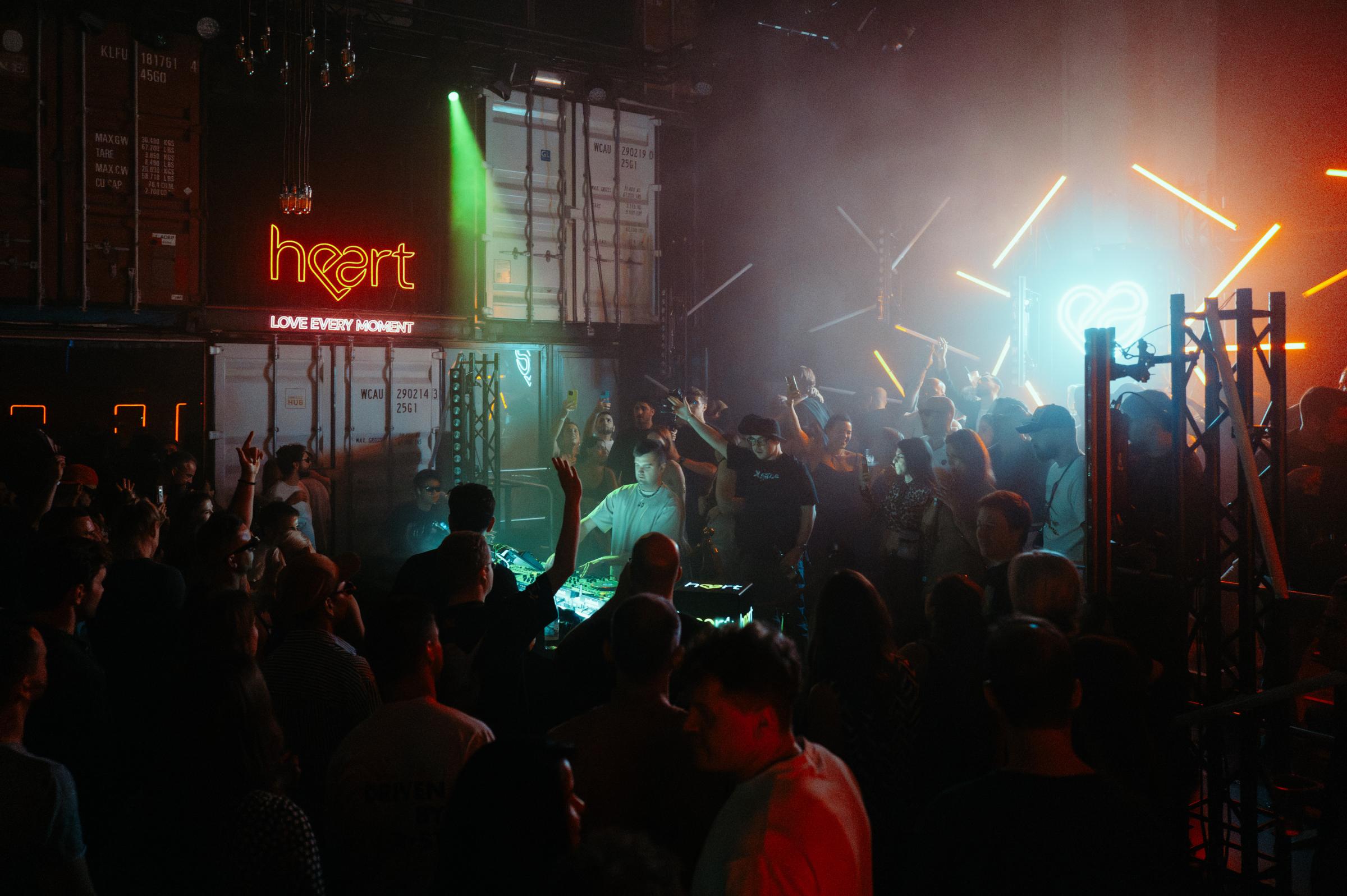 2025-10-11 HEART by Joe Pohl @joeisnotavailable -L1042685