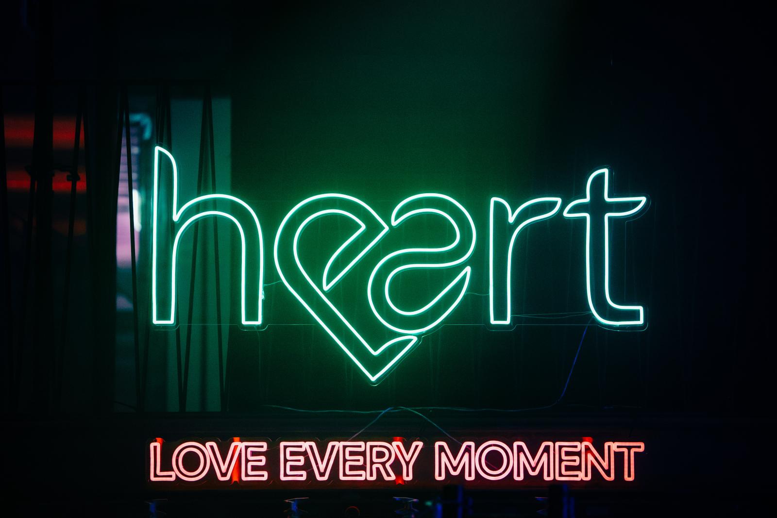 2025-10-11 HEART by Joe Pohl @joeisnotavailable -_W9A5802