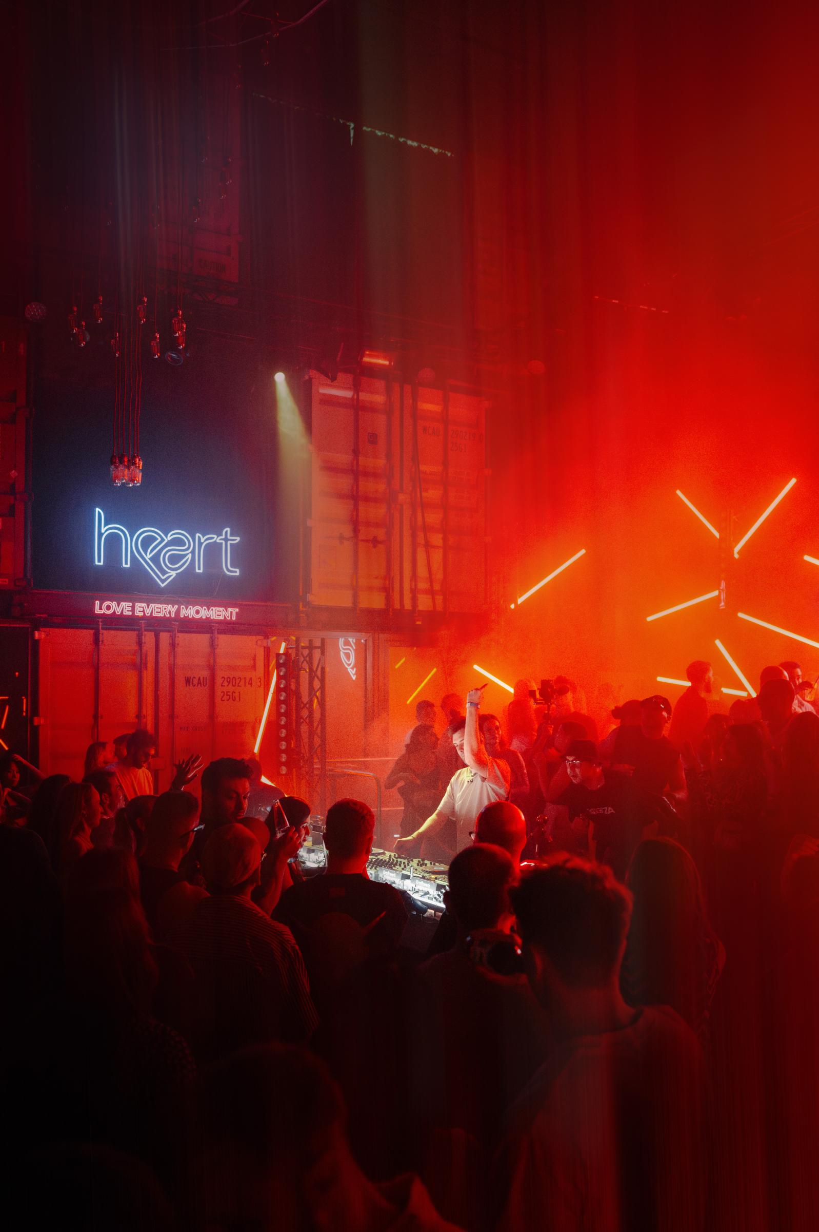 2025-10-11 HEART by Joe Pohl @joeisnotavailable -L1042680