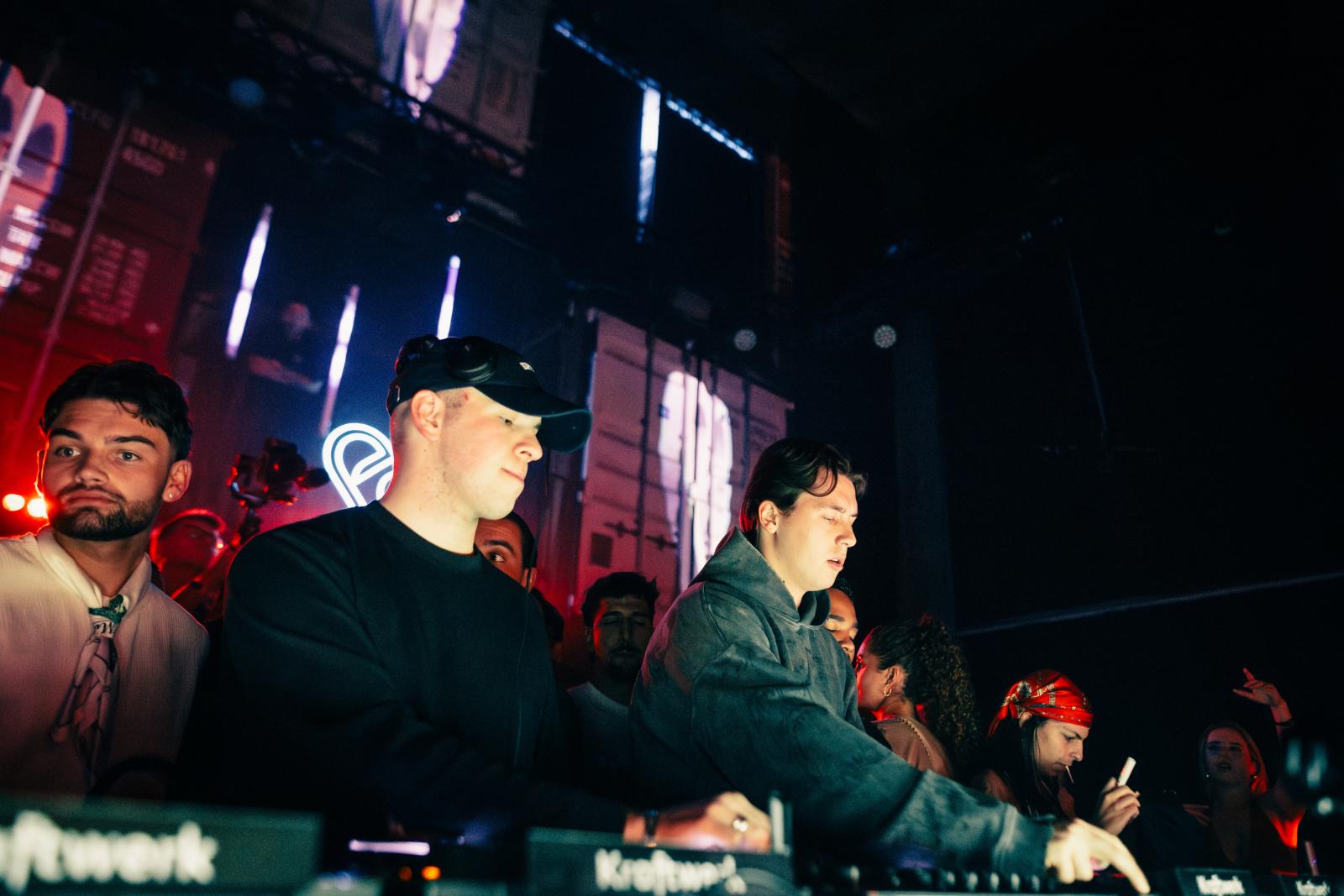 2025-12-13 HEART Zurich by Joe Pohl @joeisnotavailable-2392