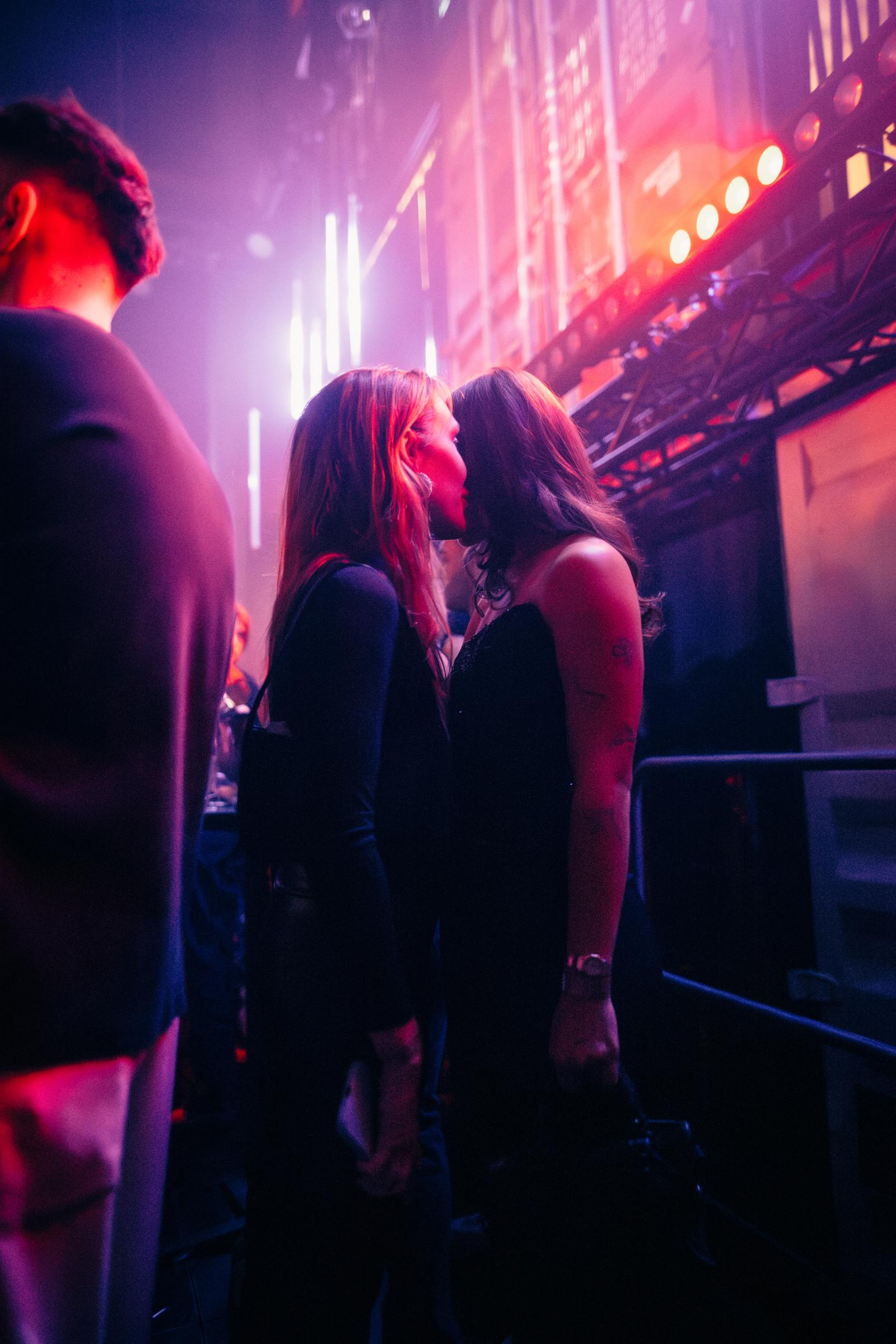 2025-12-13 HEART Zurich by Joe Pohl @joeisnotavailable-2294