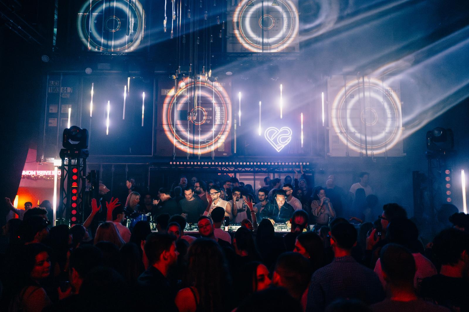 2025-12-13 HEART Zurich by Joe Pohl @joeisnotavailable-1046225