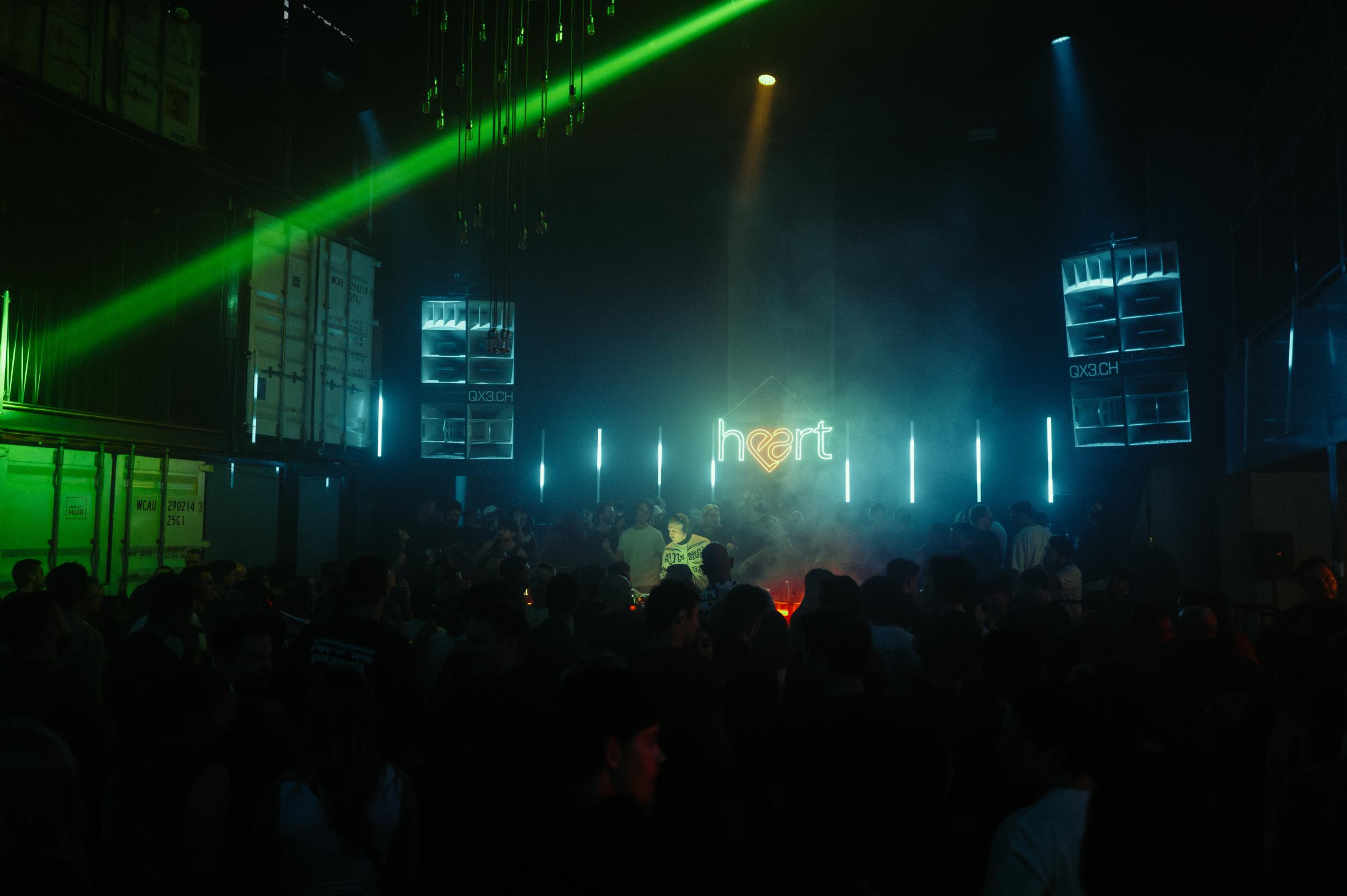 2025-01-31 HEART Zurich - by Joe Pohl @joeisnotavailable L1020579-Enhanced-NR