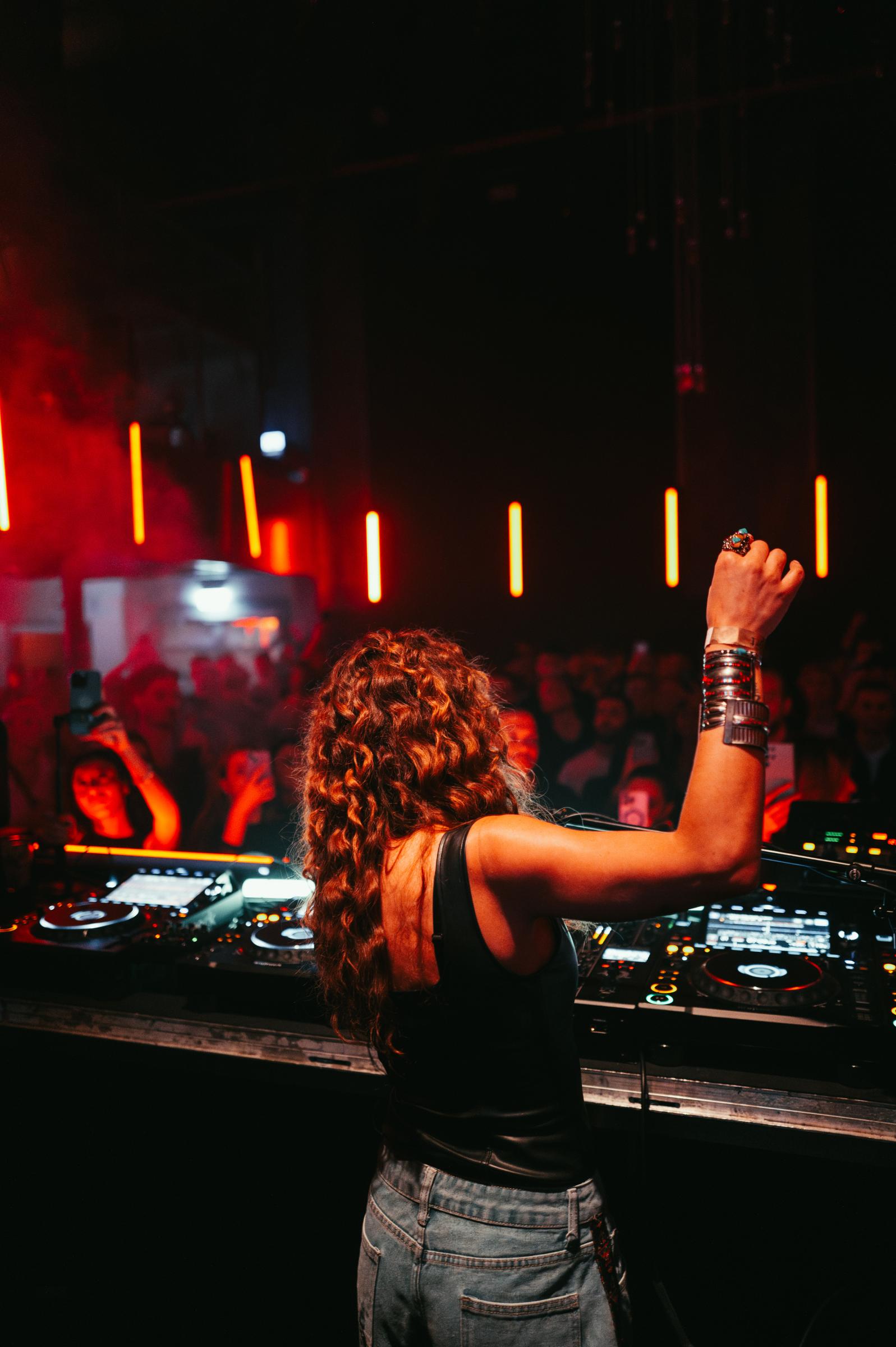 2024-12-07 HEART - by Joe Pohl @joeisnotavailable L1046071-Enhanced-NR