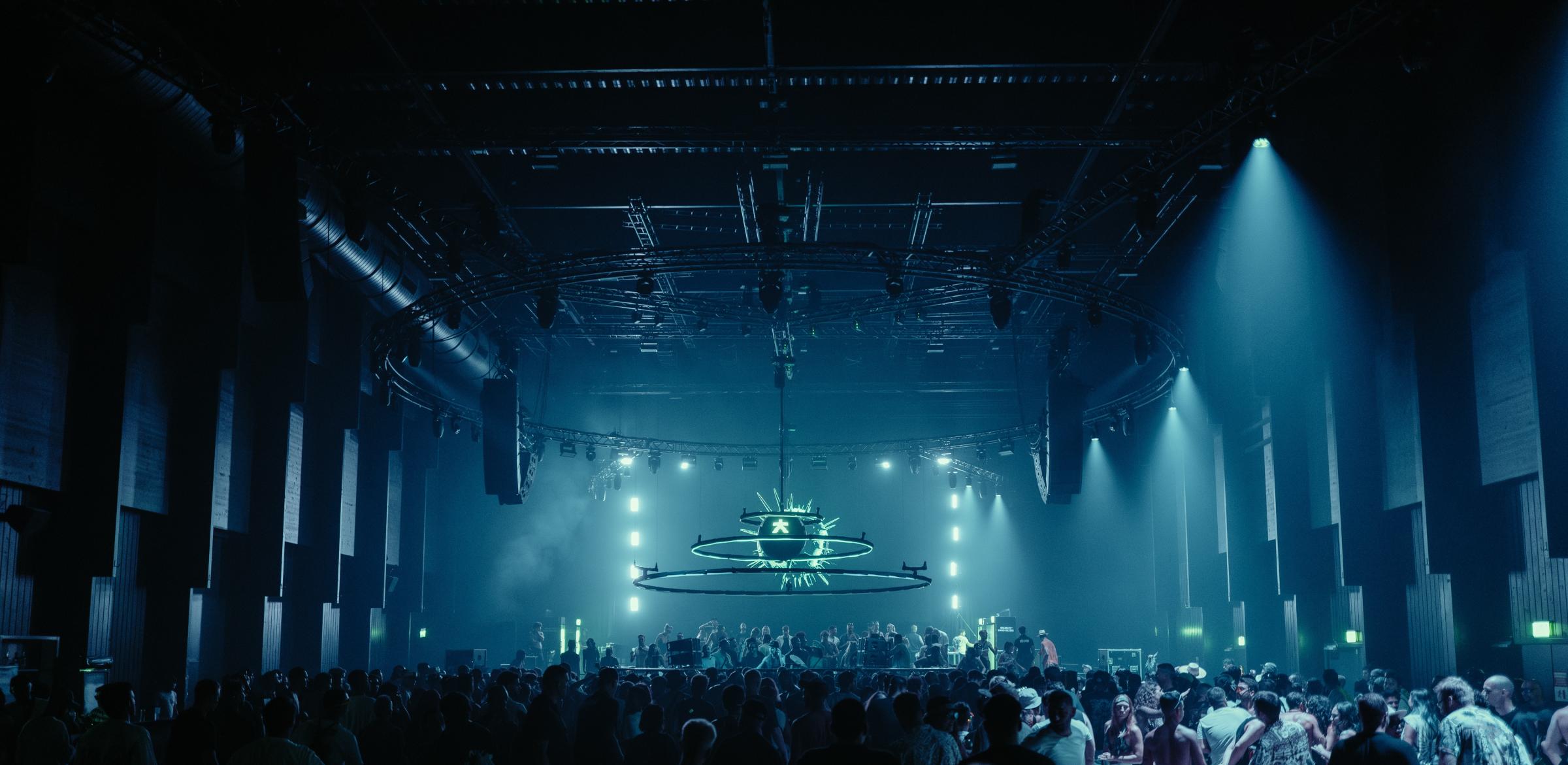 2025-08-09 InnerCircle - by Joe Pohl @joeisnotavailable -L1040969