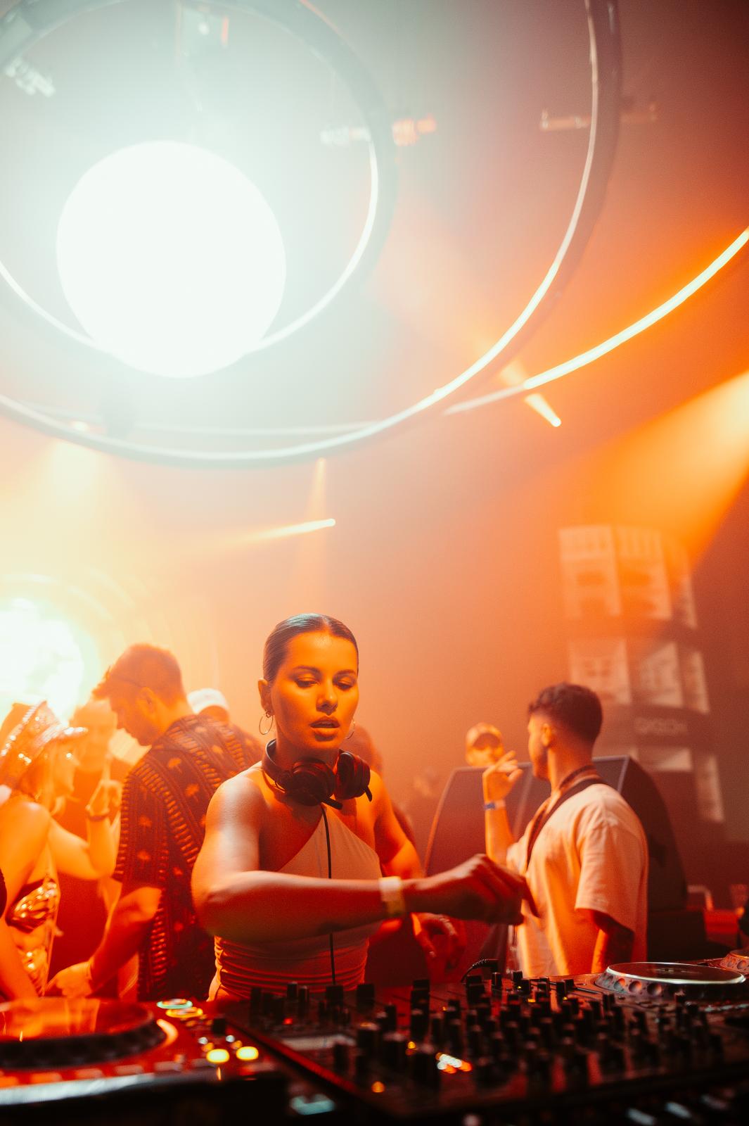 2024-08-10 Inner Circle by Joe Pohl @joeisnotavailable - _W9A4569-Enhanced-NR