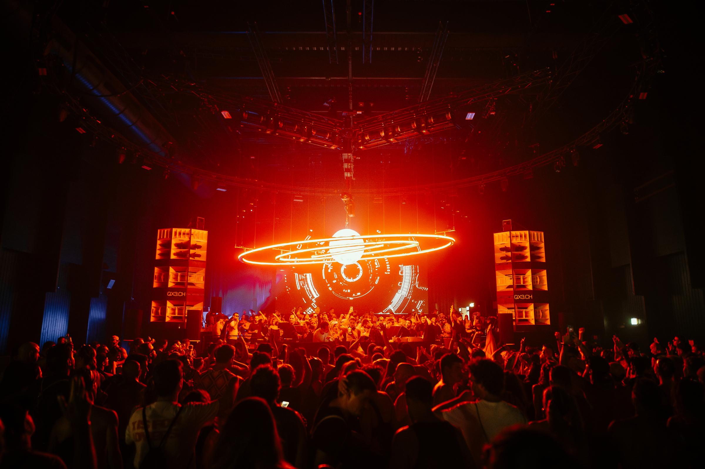 2024-08-10 Inner Circle by Joe Pohl @joeisnotavailable - _W9A4534-Enhanced-NR