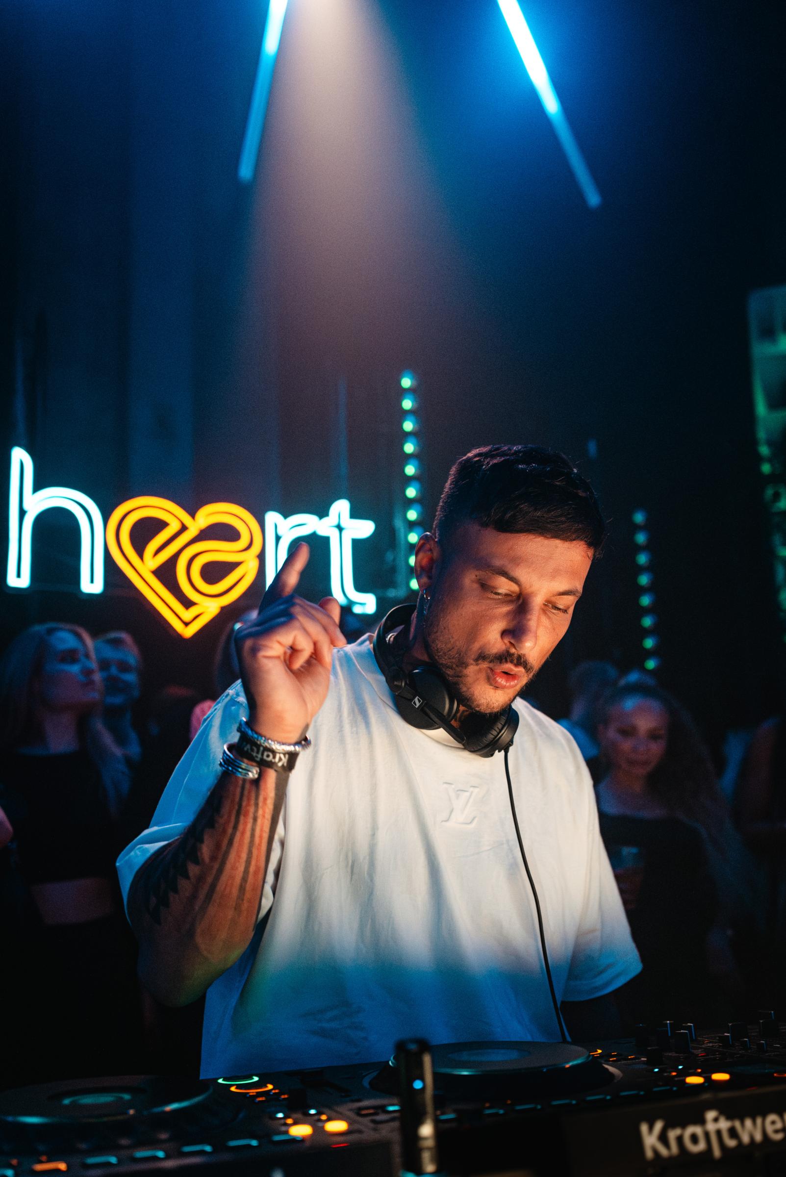 2025-03-16 HEART - by Joe Pohl @joeisnotavailable -L1031586-Enhanced-NR