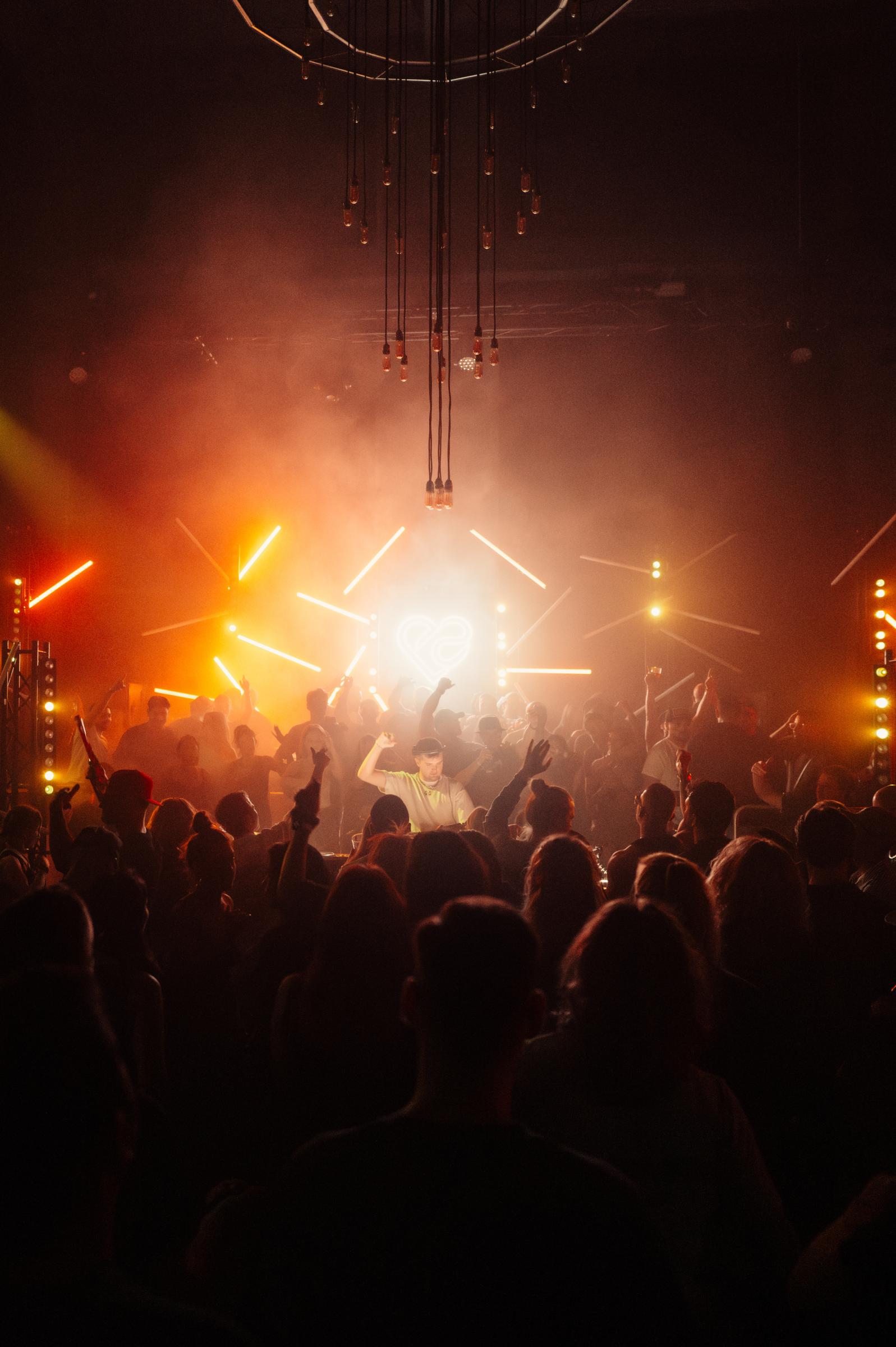 2025-10-11 HEART by Joe Pohl @joeisnotavailable -L1042674