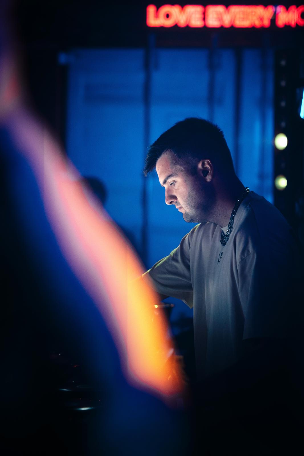 2025-10-11 HEART by Joe Pohl @joeisnotavailable -_W9A5803