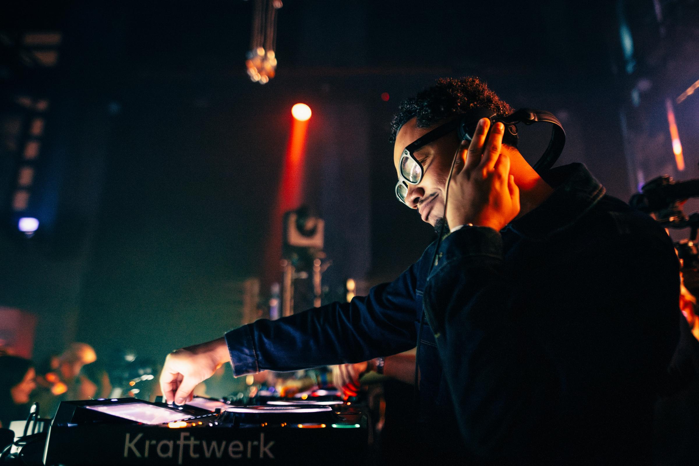 2025-12-13 HEART Zurich by Joe Pohl @joeisnotavailable-1616