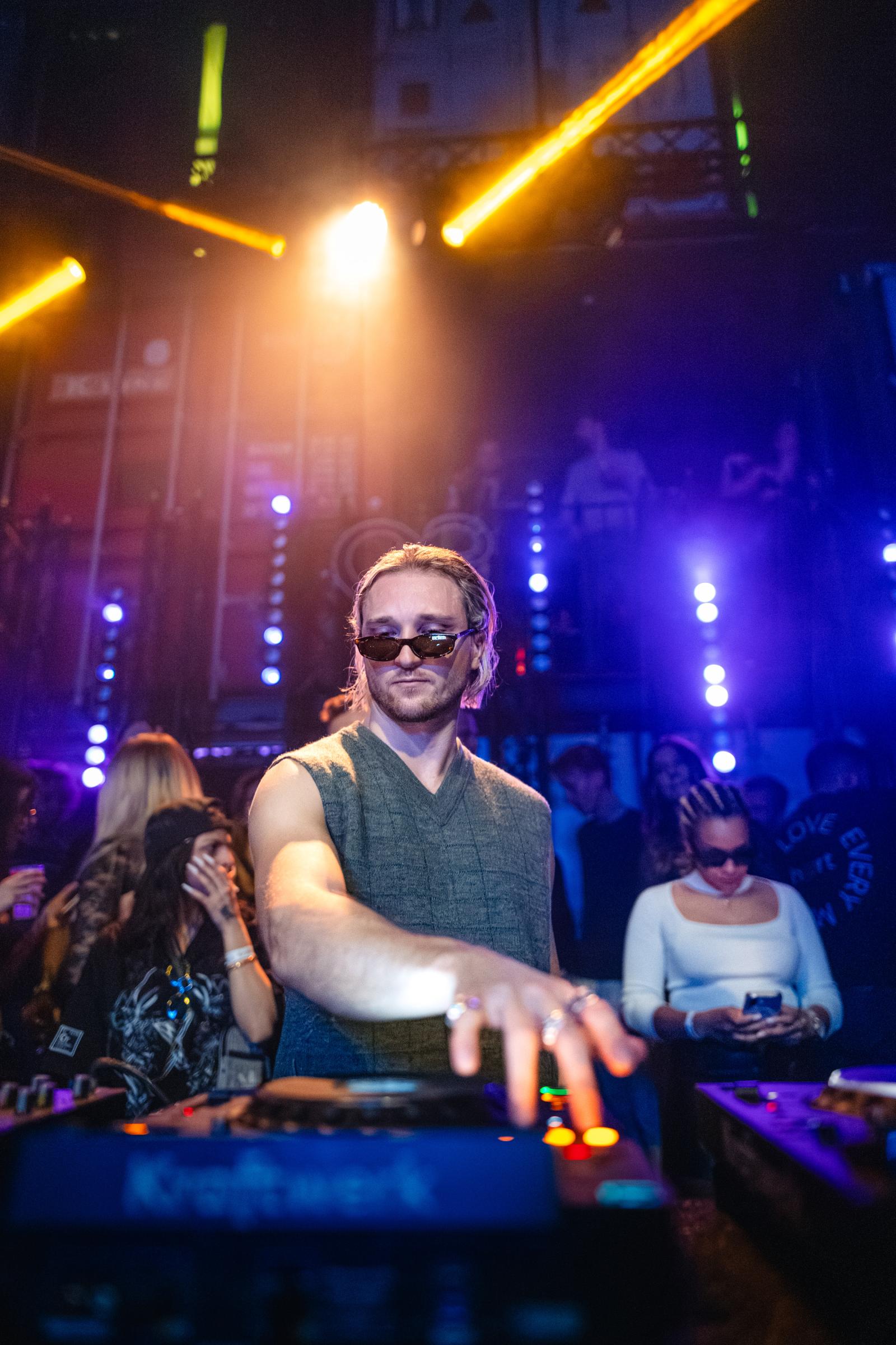 2026-02-06 HEART Zurich by @joeisnotavailable-9958