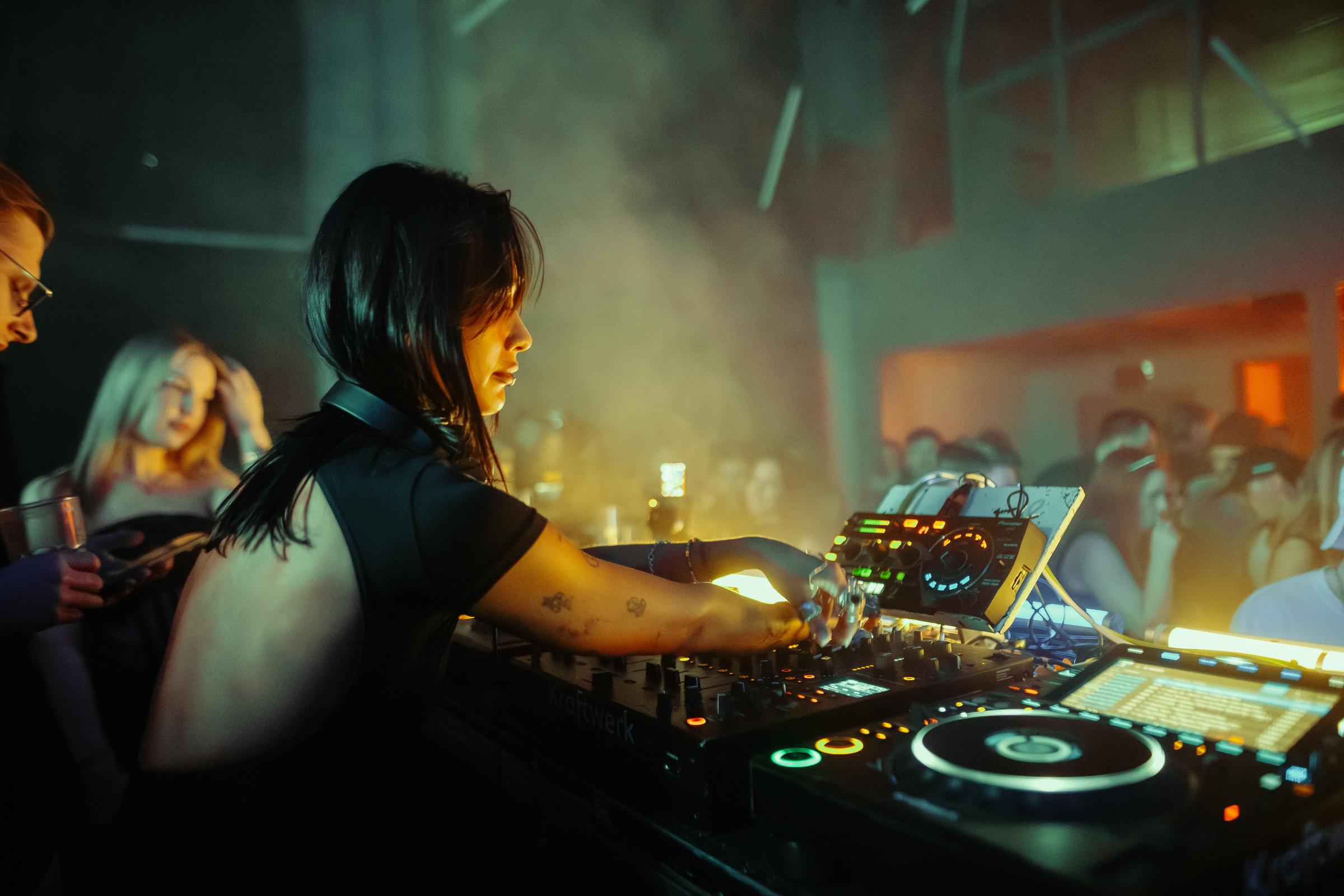 2026-03-14 HEART Zurich by Joe Pohl @joeisnotavailable -8938