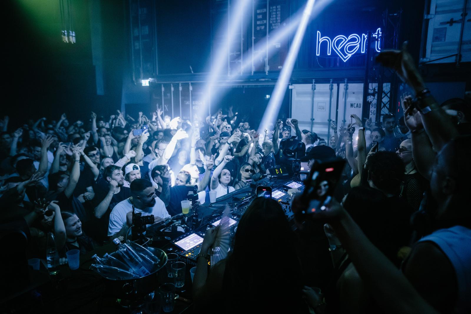 2026-04-18 HEART Zurich by @joeisnotavailable -3738